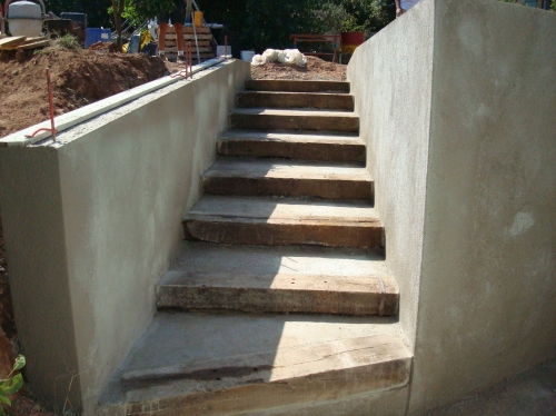 Réalisation de murs et escaliers